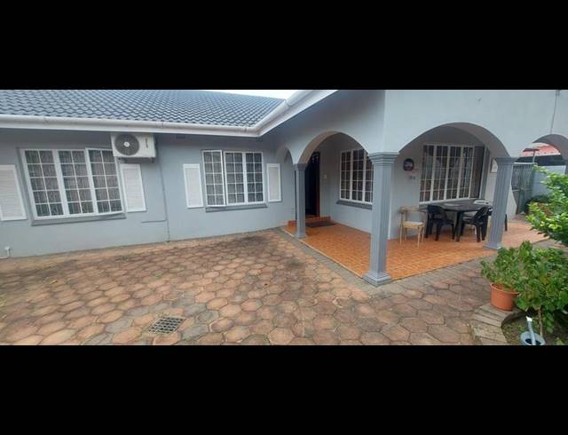 2 BEDROOM PROPERTY TO RENT IN RYDALVALE